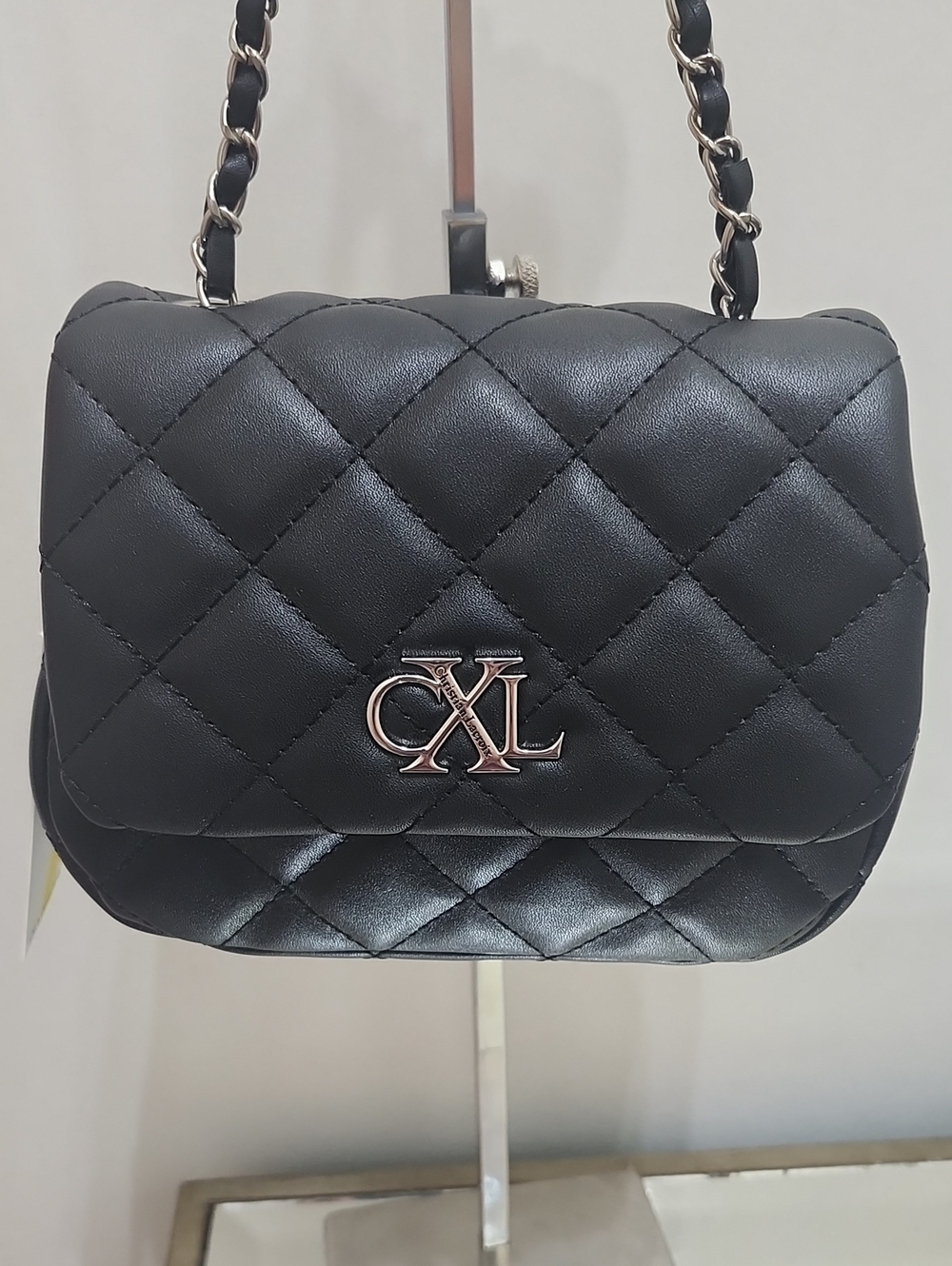 Black Quilted Chain-Handle Crossbody Bag - Picture 2 of 6